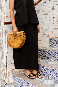 Isla Midi Skirt in Coal